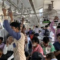 mumbai-train-transportation-lifeline-local-transport-commuters-travelling-platform-india-143341216