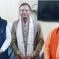 Red and Yellow Modern Shocking Moments YouTube Thumbnail (11)