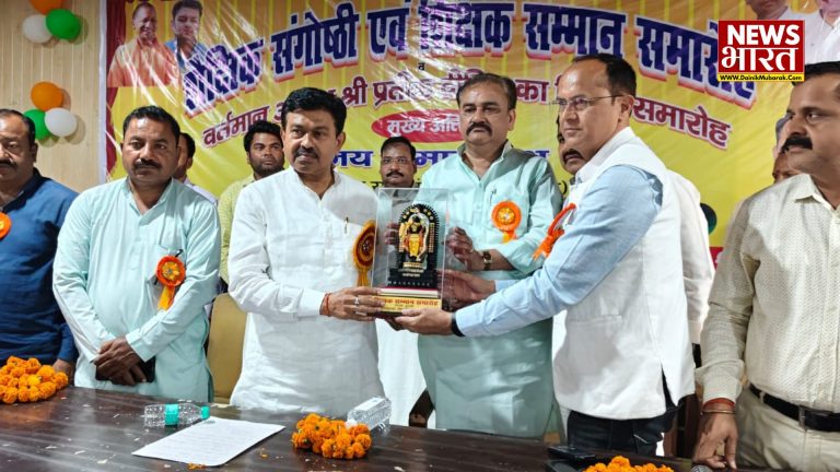 Pink and Purple Colorful Holi Festival Greeting Video (3)